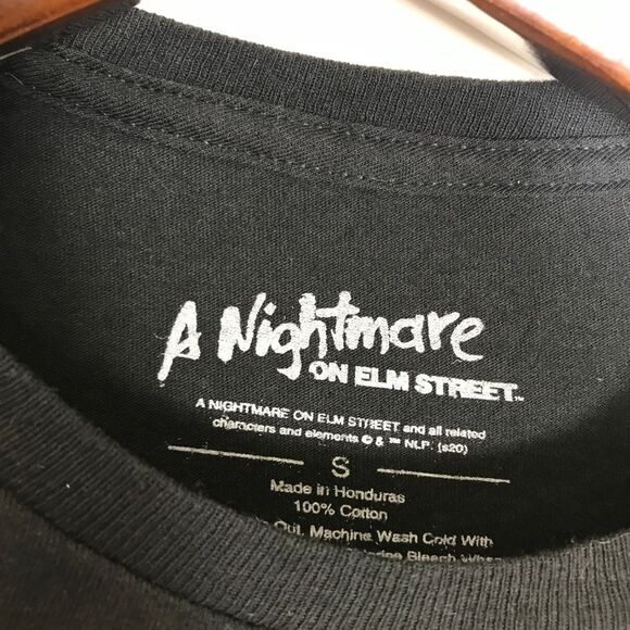 A Nightmare On Elm Street Freddy Krueger T-Shirt Small Short Sleeve Black - Picture 6 of 7